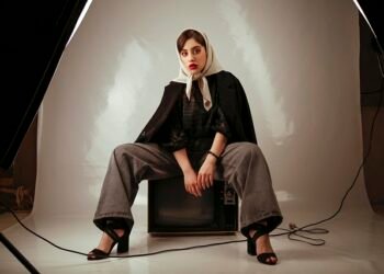 Russian Fashion Reform Easy Drawing: Transform Your Style with Creative Elegance!