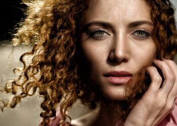 Exchange Faces in a Photo: The Fun and Ethics of Face-Swapping Technology